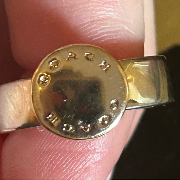 Authentic coach ring - Picture 5 of 11